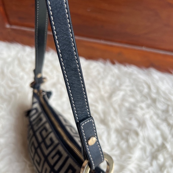 Authentic Rare Givenchy Mini handbag Tassel - Picture 14 of 16